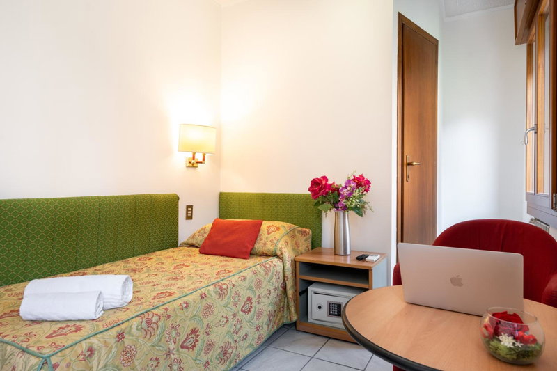 Camelia Rooms Venice Guesthouse, Mestre, Italy