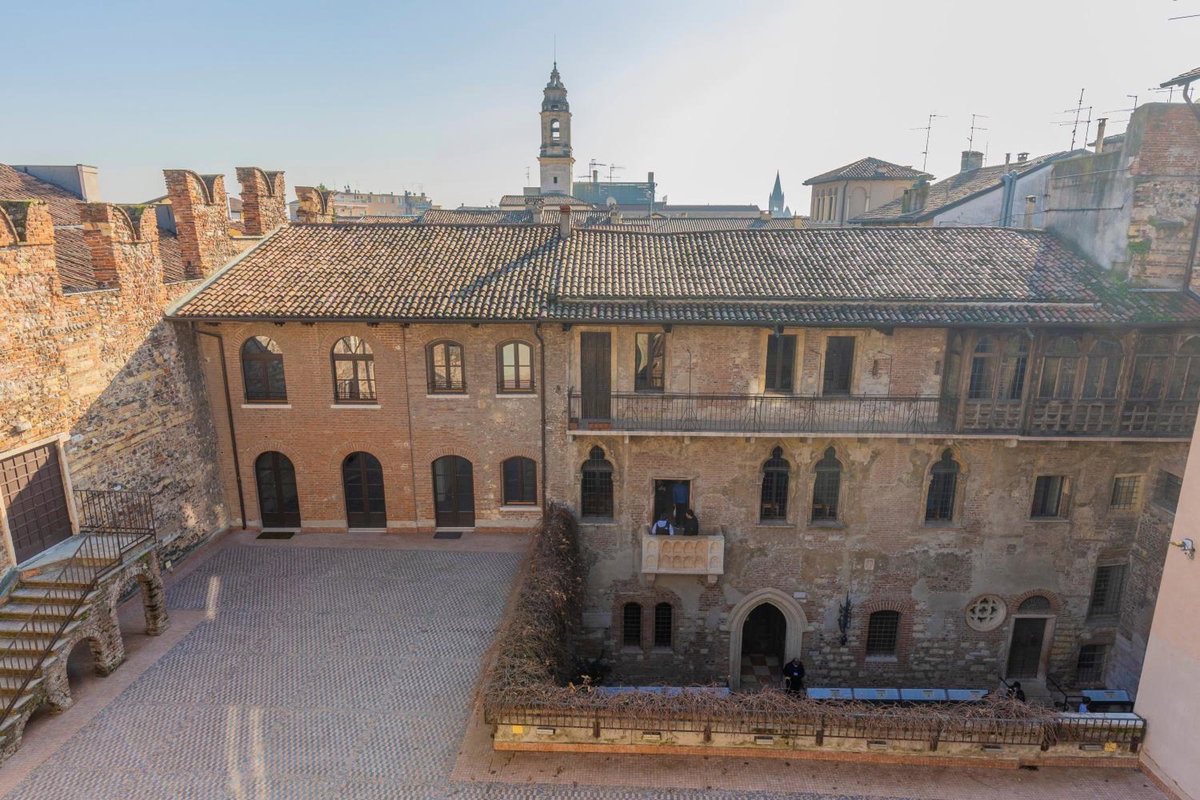 Le Suite Di Giulietta, Италия