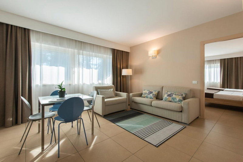 Hotel Dimorae Rooms and Suites - Apartments, Civitanova Marche, Italy