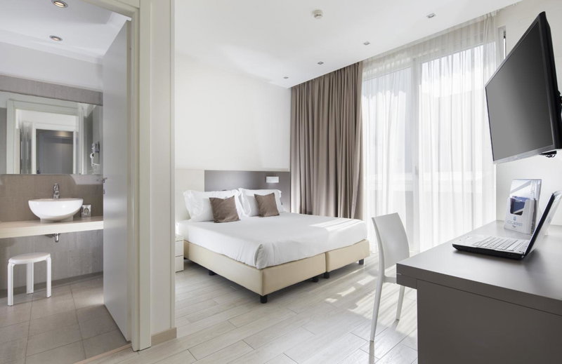 Hotel Cube, Ravenna, Italy