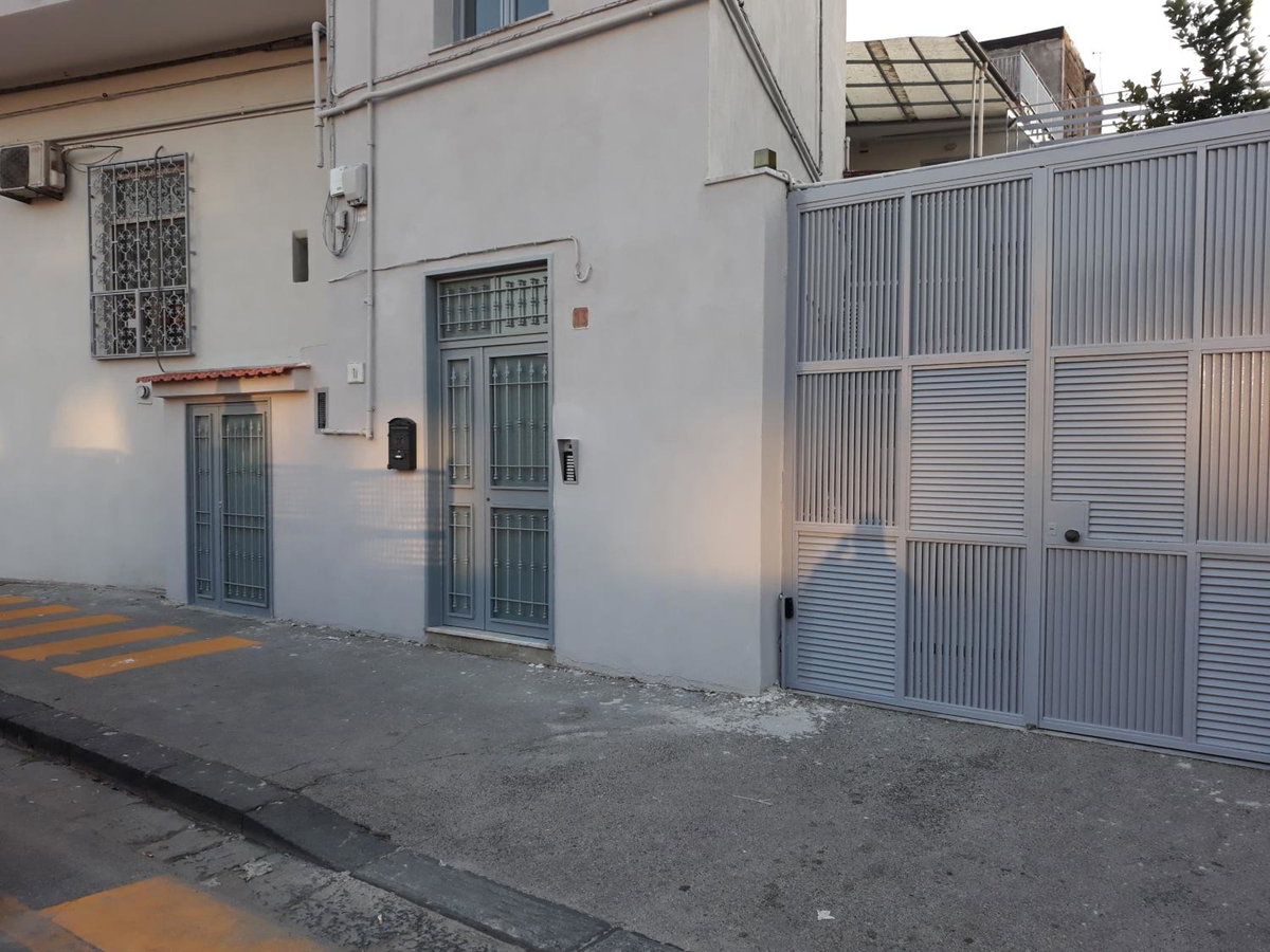Terminal 1 Guest House, Italy