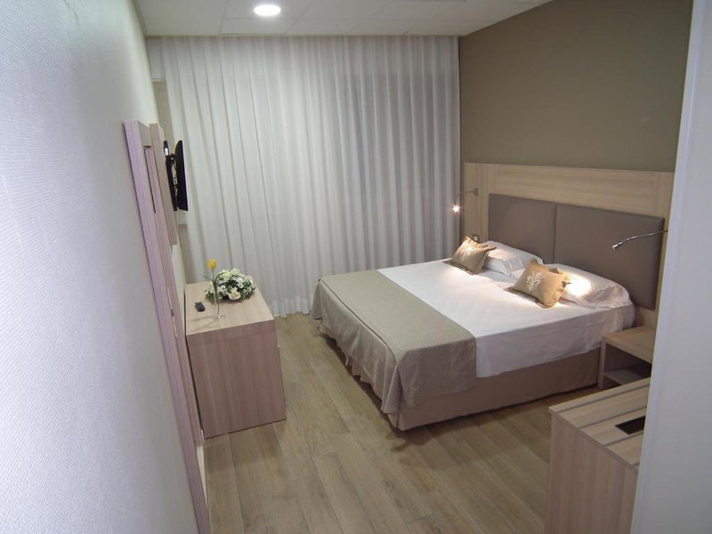 Hotel I Gigli, Nola, Italy