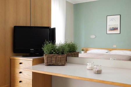 Hotel Junior by OasiGroup Hotels, Rimini, Italy