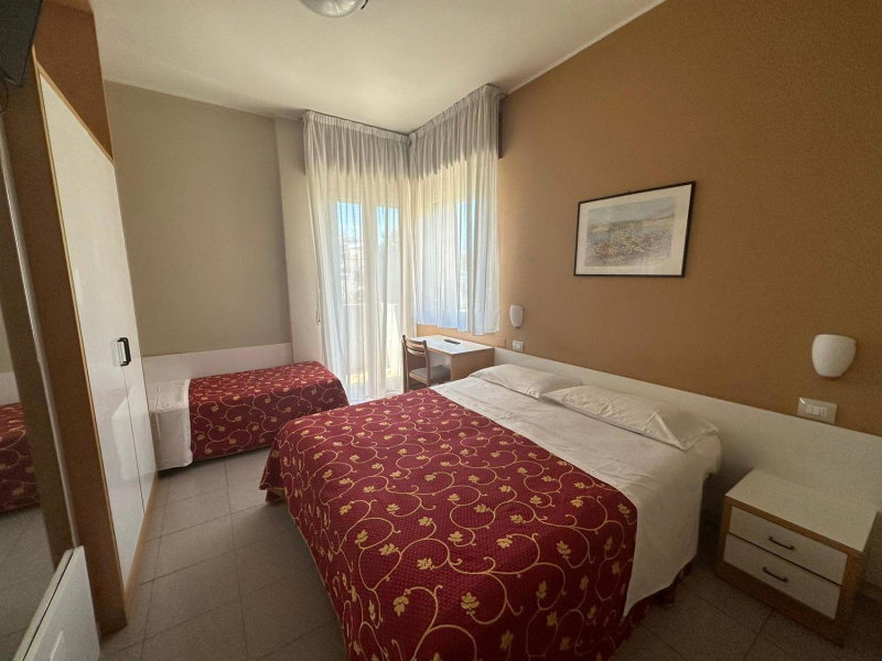 Hotel Junior by OasiGroup Hotels, Rimini, Italy