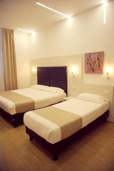 Hotel Fioralba, Milan, Italy