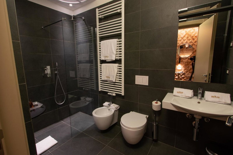 Lifestyle Room Binario Zero, Tirano, Italy
