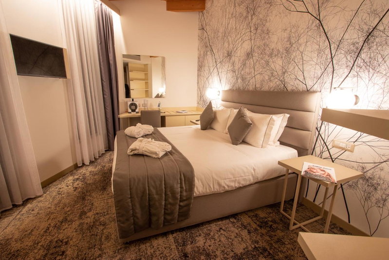 Lifestyle Room Binario Zero, Tirano, Italy