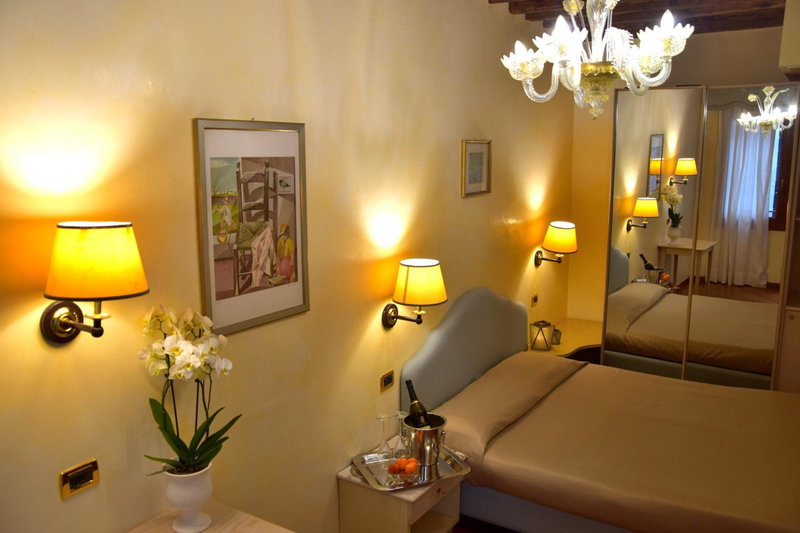 Residenza Favaro, Venice, Italy