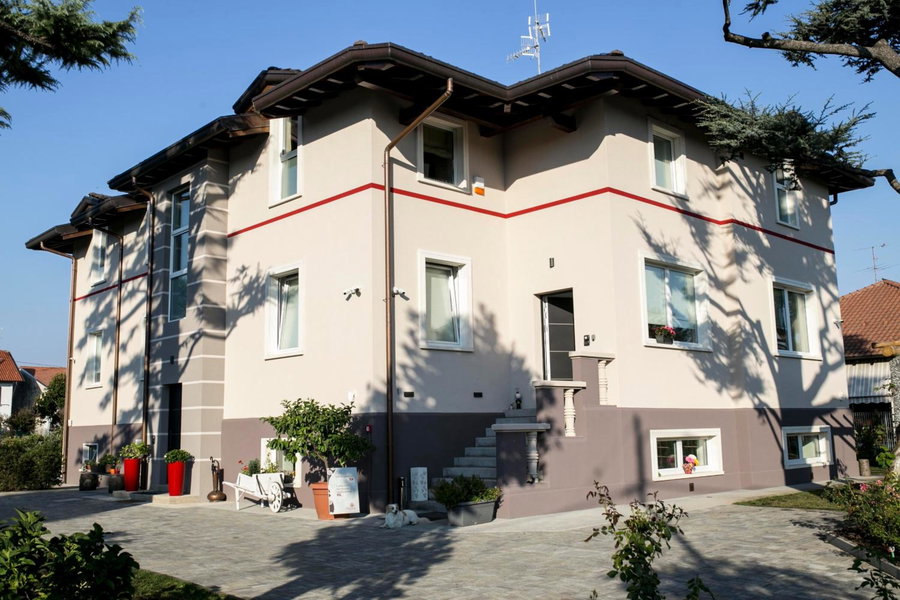 Casa Ananda, Ferno, Italy