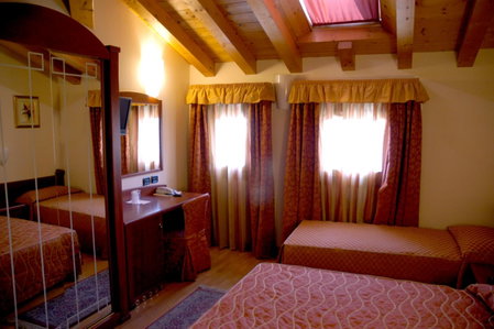 Hotel San Paolo, Camposampiero, Italy