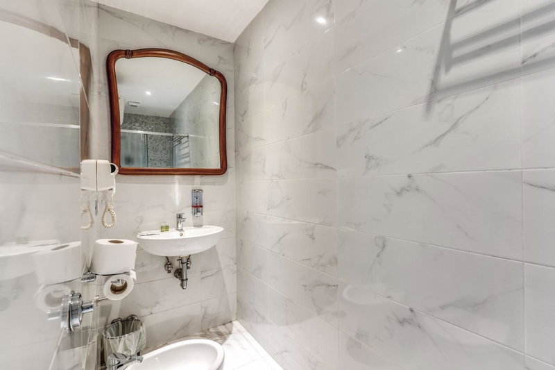 Hotel Family House, Rome, Italy