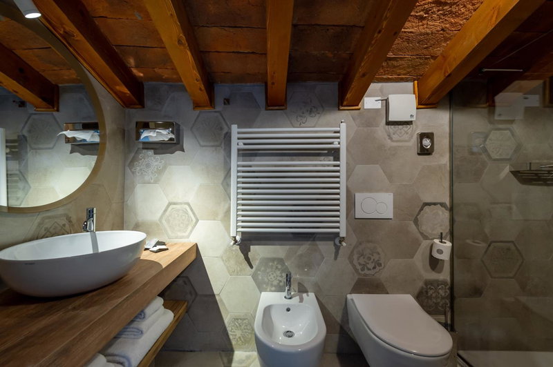 Cà Uberti Palace Hotel, MantegnaHotels, Mantova, Italy