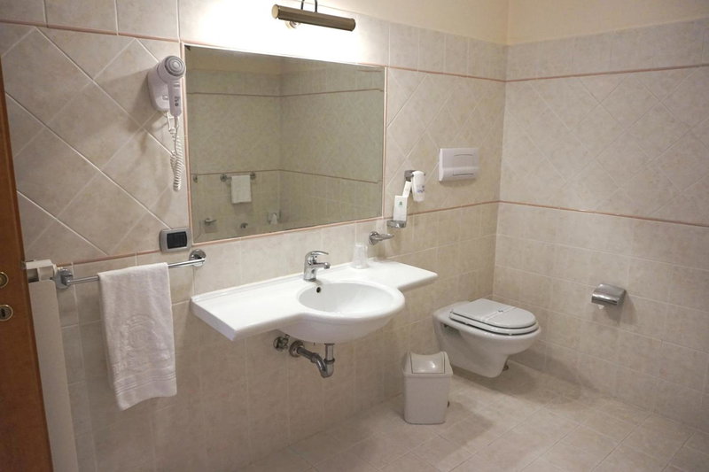 Bel Sito Hotel Due Torri, Manocalzati, Italy
