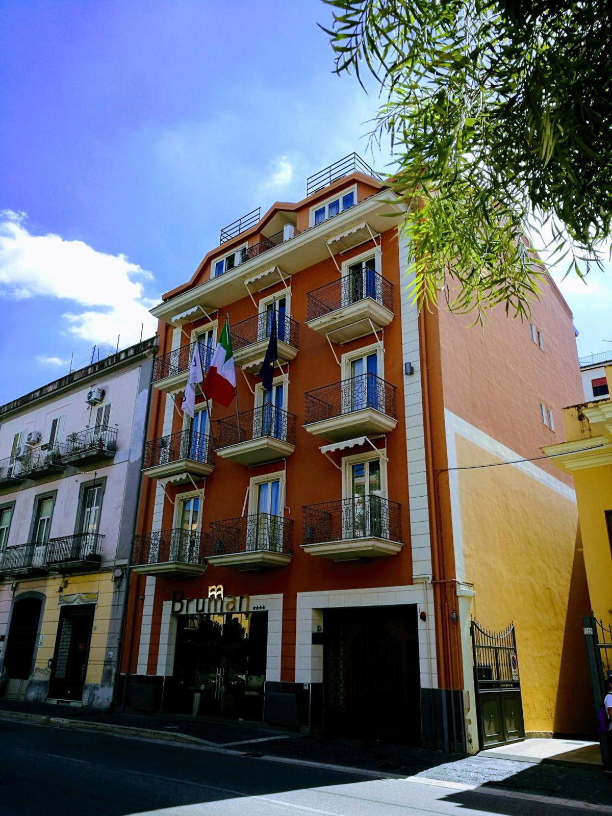 Hotel Bruman, Italien