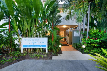 Port Douglas Apartments - Adults Only Oasis, Port Douglas, Australia