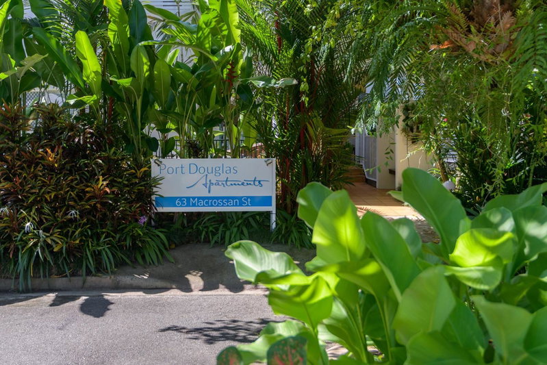 Port Douglas Apartments - Adults Only Oasis, Port Douglas, Australia