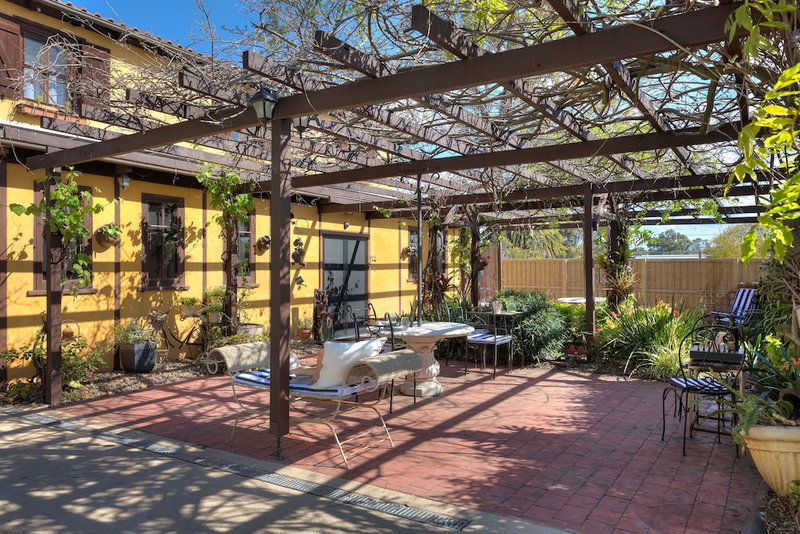 The Table Guesthouse, Greta, Australia