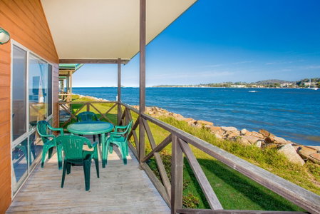 BIG4 Batemans Bay At Easts Riverside Holiday Park, North Batemans Bay, Australia