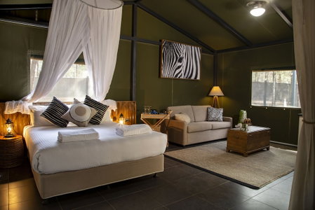 Zoofari Lodge at Taronga Western Plains, Dubbo, Australia