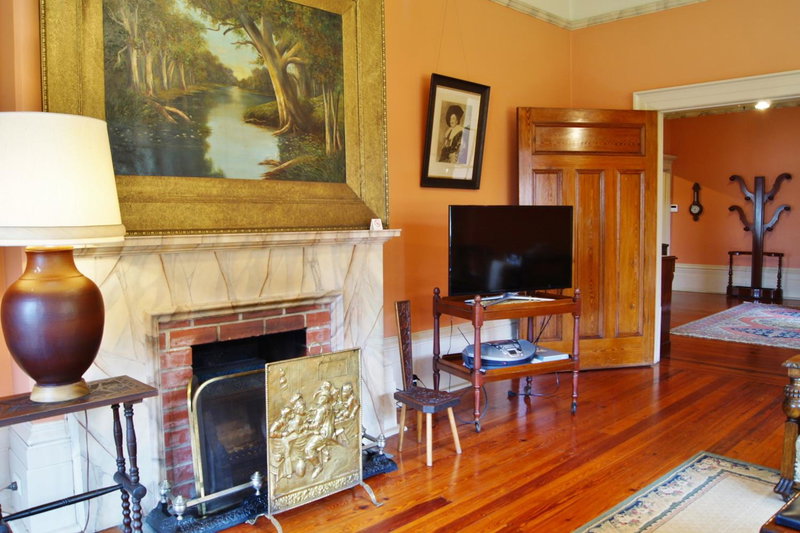 Buxton Manor, Adelaide, Australia