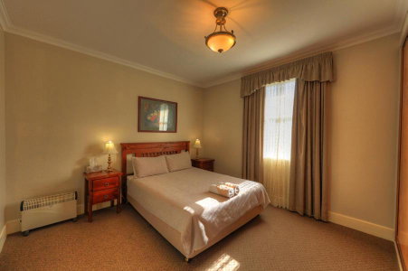 Grace's Spa Cottage, Smithton, Australia
