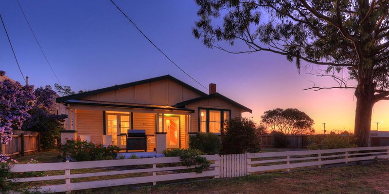 Grace's Spa Cottage, Smithton, Australia