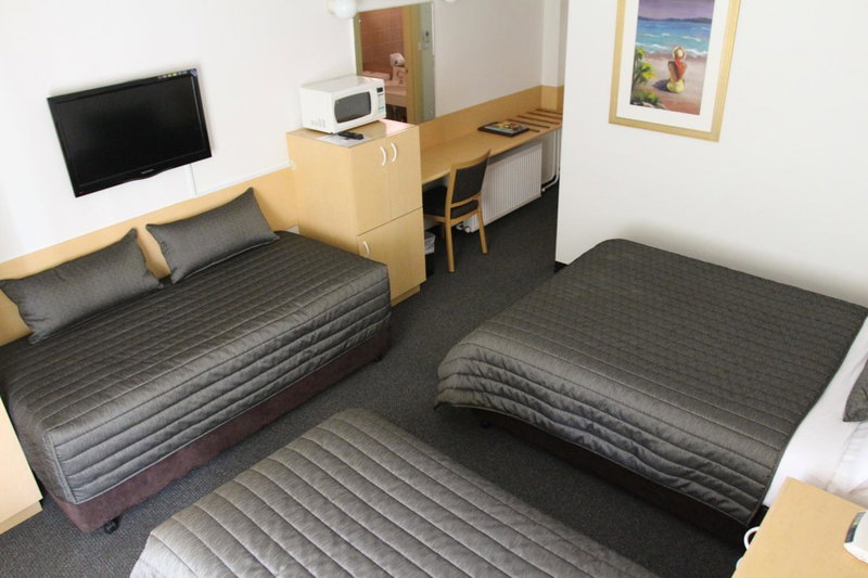 Mid City Motor Inn Queanbeyan, Queanbeyan, Australia