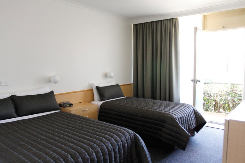 Mid City Motor Inn Queanbeyan, Queanbeyan, Australia