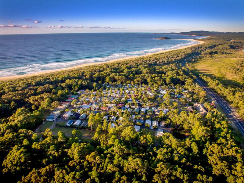 Wairo Beach Holiday Park, Lake Tabourie, Australia