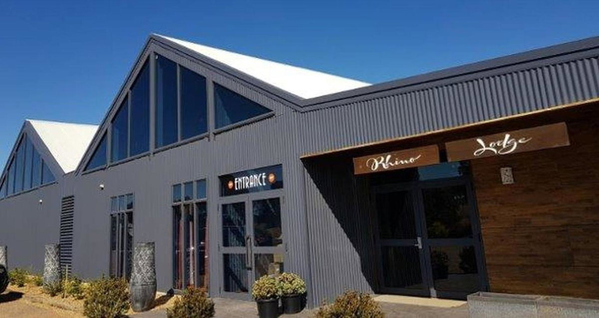 Dubbo Rhino Lodge, Australia