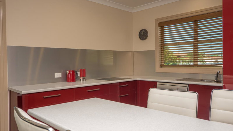 Hampton Court Apartments, Brisbane, Australia
