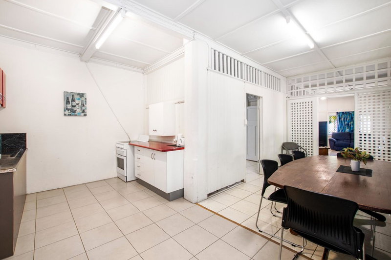 Strand Motel, Townsville, Australia