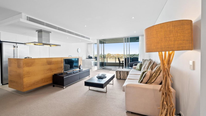 Bridgepoint 502, Mandurah, Australia