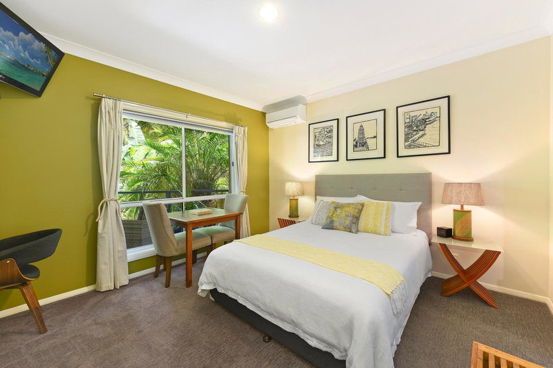 Azura Beach House B&B, Port Macquarie, Australia