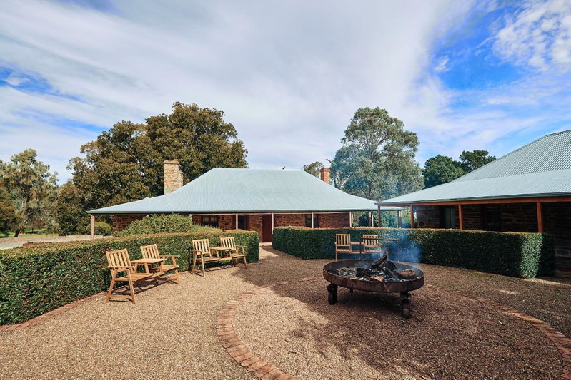 Jacobs Estate Cottage, Rowland Flat, Australia
