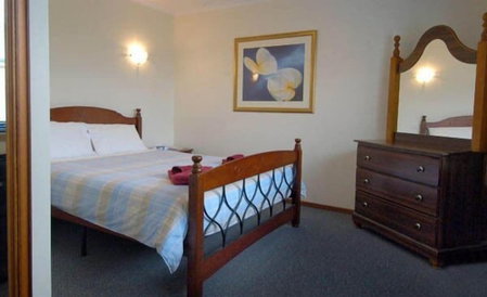 Summer's Rest Units, Port Campbell, Australia