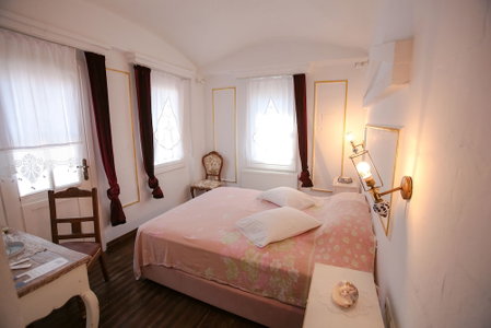 Moshinos Otel, Ayvalik, Turkey