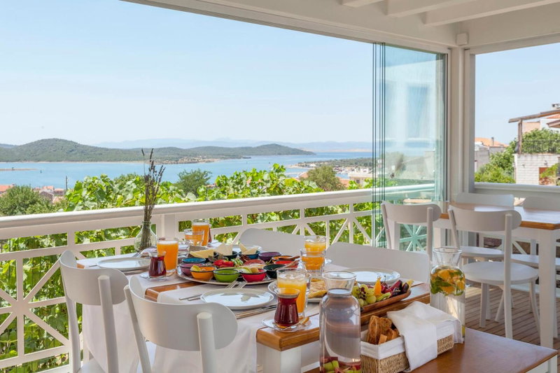 Cunda Pur Beyaz Hotel, Cunda, Turkey