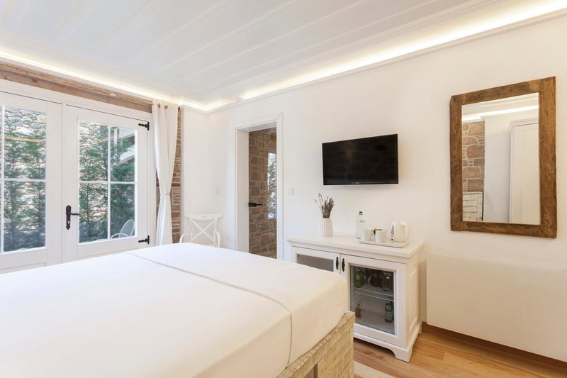 Cunda Pur Beyaz Hotel, Cunda, Turkey
