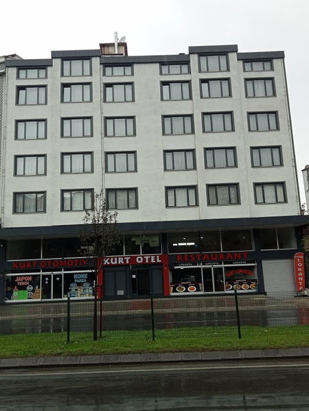Kurt Otel, Degirmen, Turkey