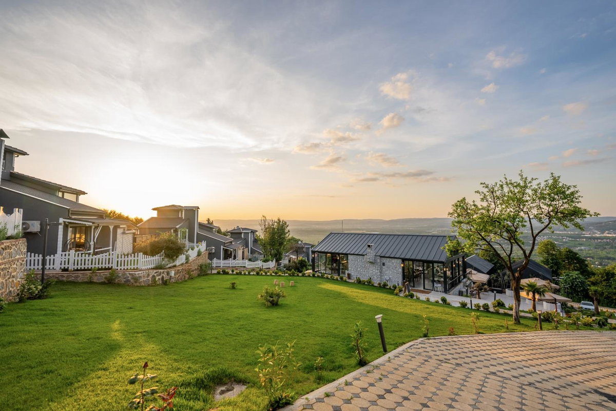 Alya Kartepe Villa Hotel, Turkey