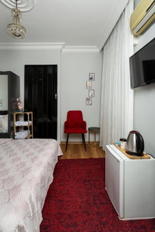 8 Rooms House, Balcova, Turkey