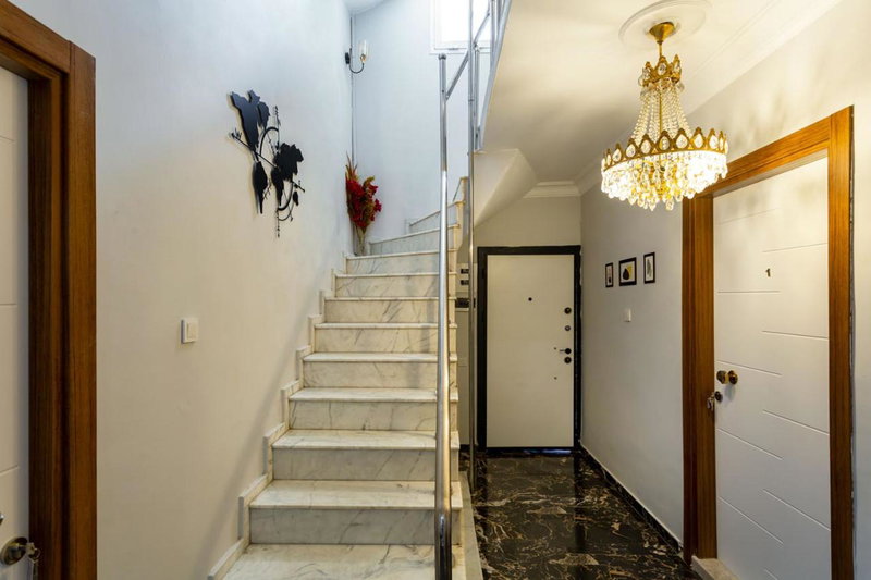 8 Rooms House, Balcova, Turkey