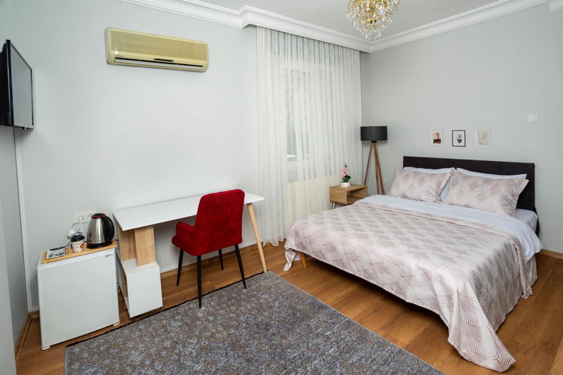 8 Rooms House, Balcova, Turkey