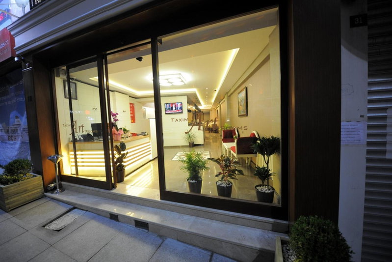 Rooms Inn Taxim, Istanbul, Turkey