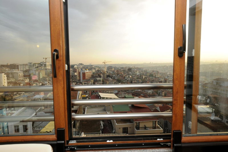 Rooms Inn Taxim, Istanbul, Turkey