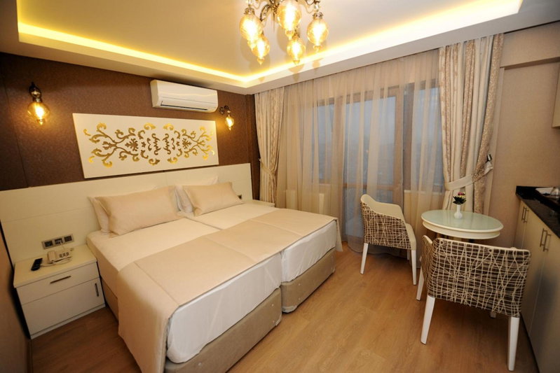 Rooms Inn Taxim, Istanbul, Turkey