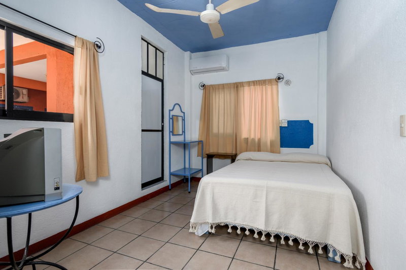 Hotel Costamar, Puerto Escondido, Puerto Escondido, Mexico