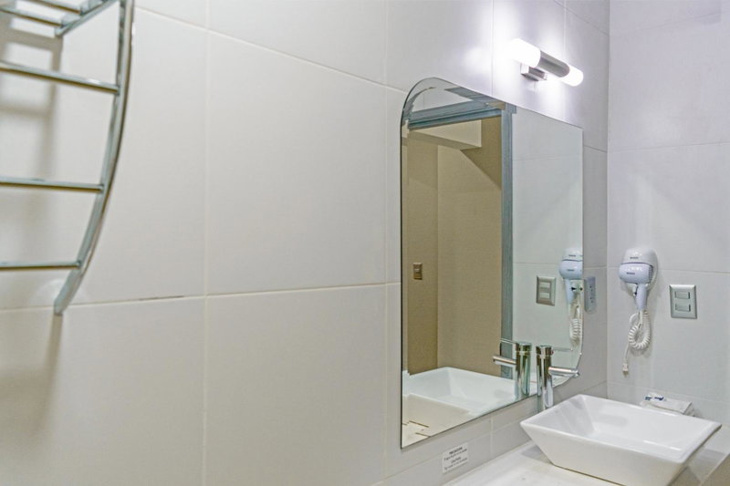 Hotel 5 Inn Plus, León, Mexico