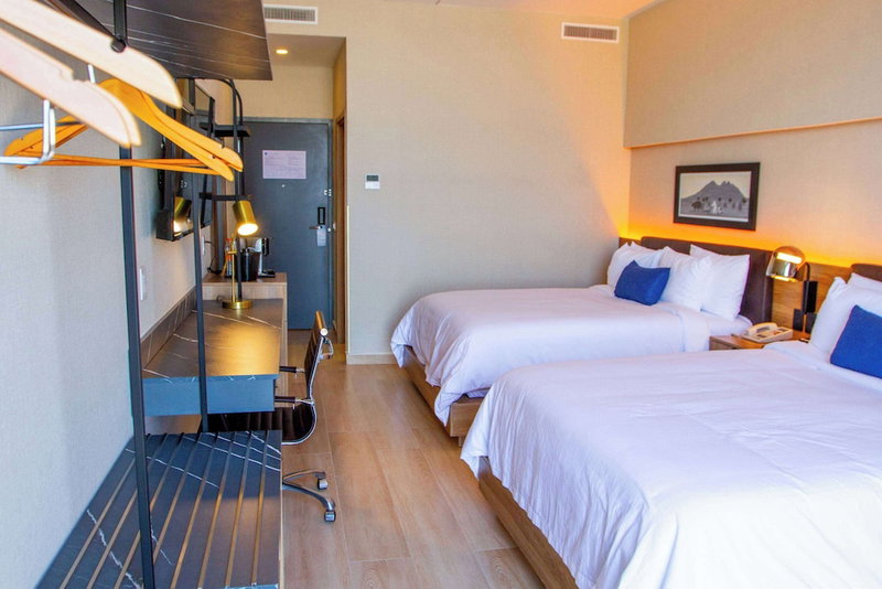 Tryp By Wyndham Ciudad Guzman Uttsa, Zapotlán el Grande, Mexico